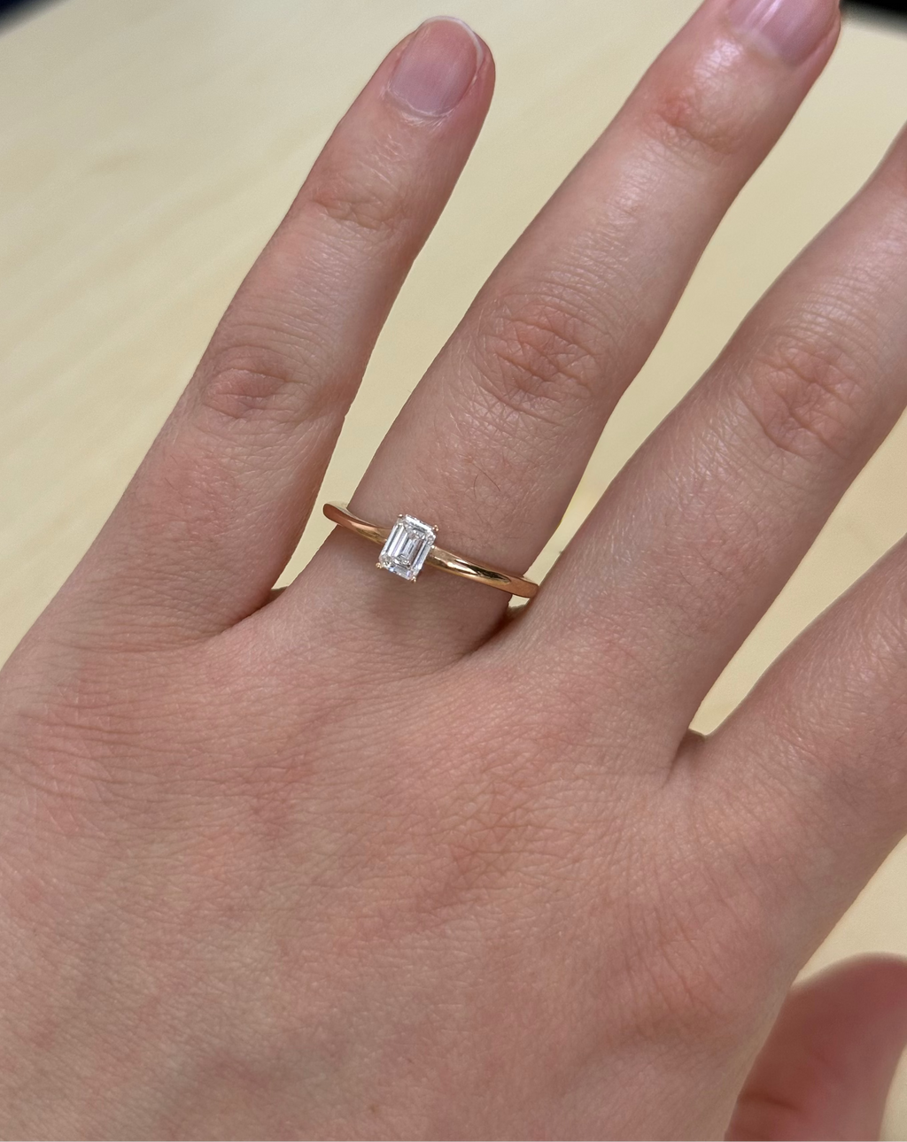 Anillo esmeralda
