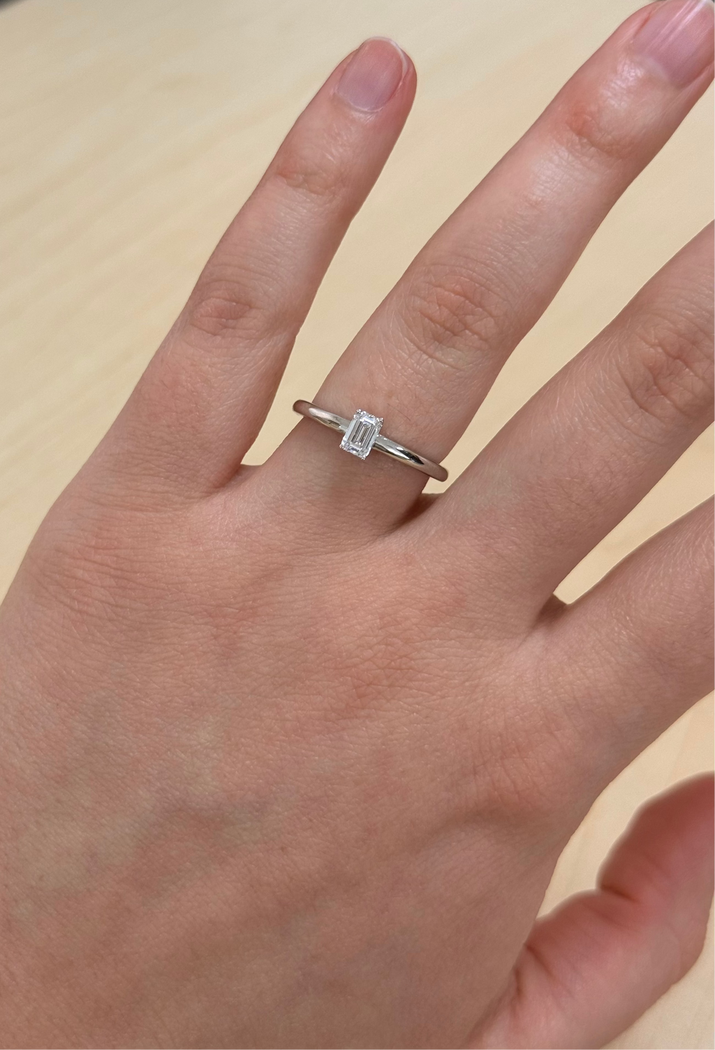 Anillo esmeralda